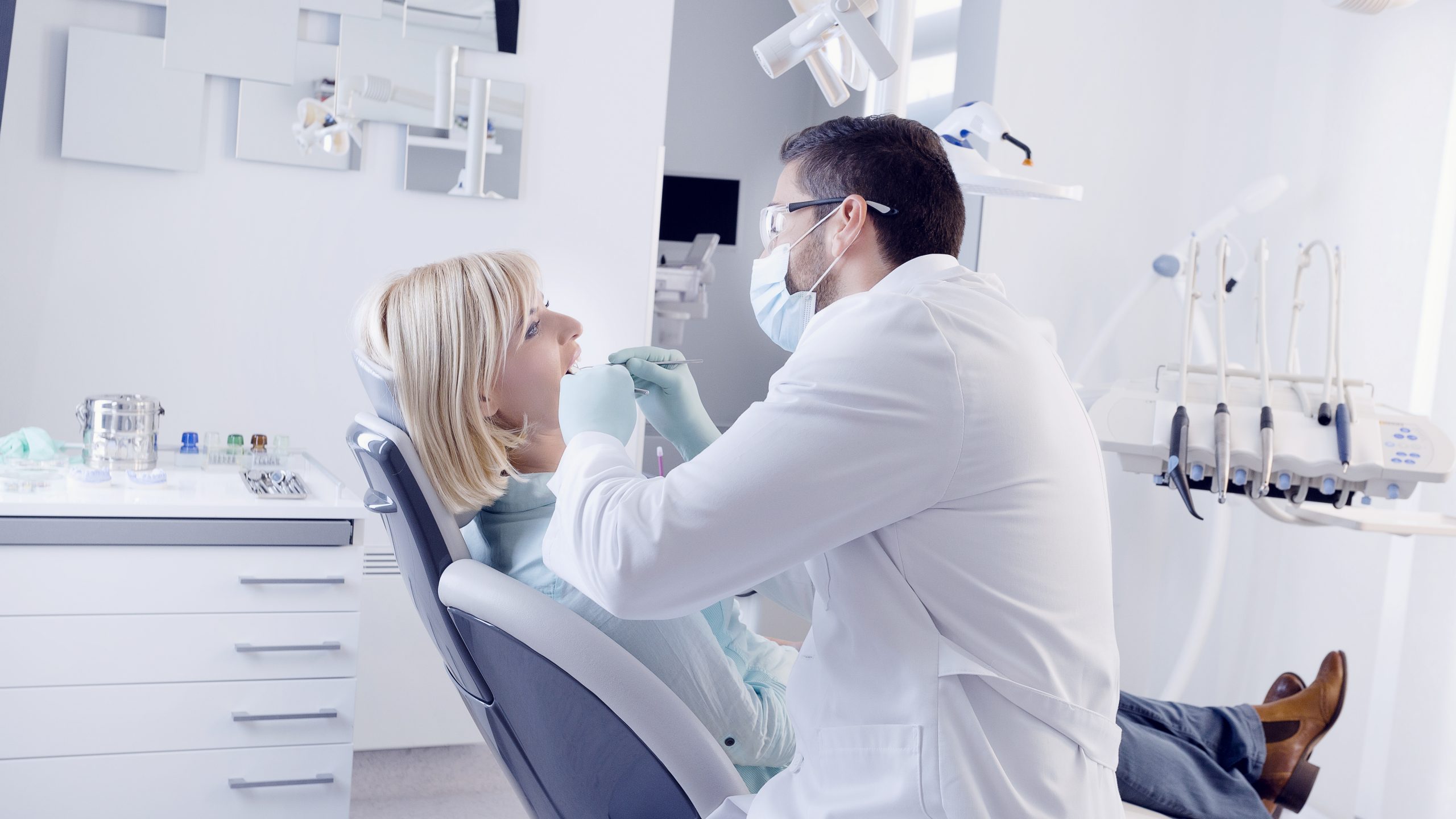 Dentist in Lytle, TX